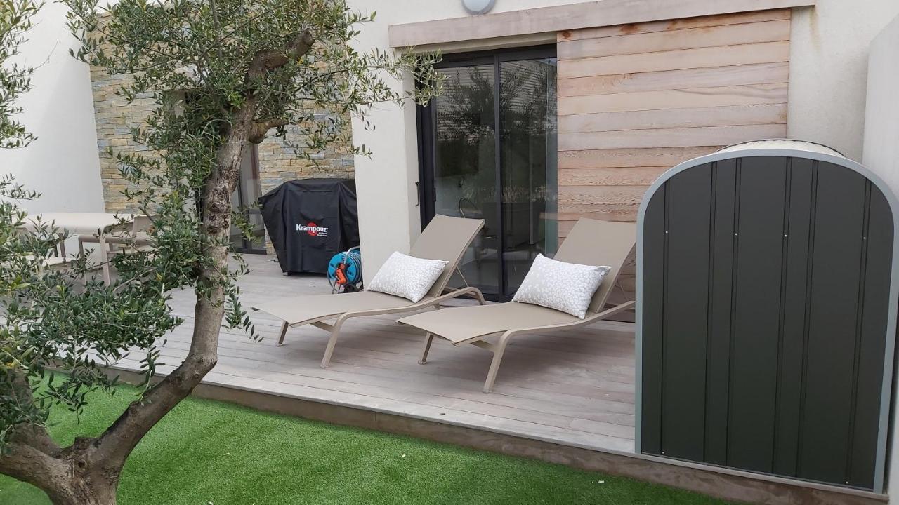 Villa Home Holiday A Cala Rossa レクシ エクステリア 写真