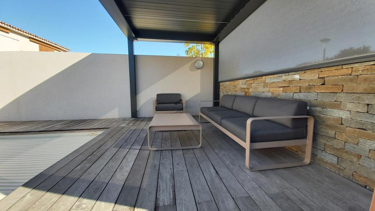 Villa Home Holiday A Cala Rossa レクシ エクステリア 写真