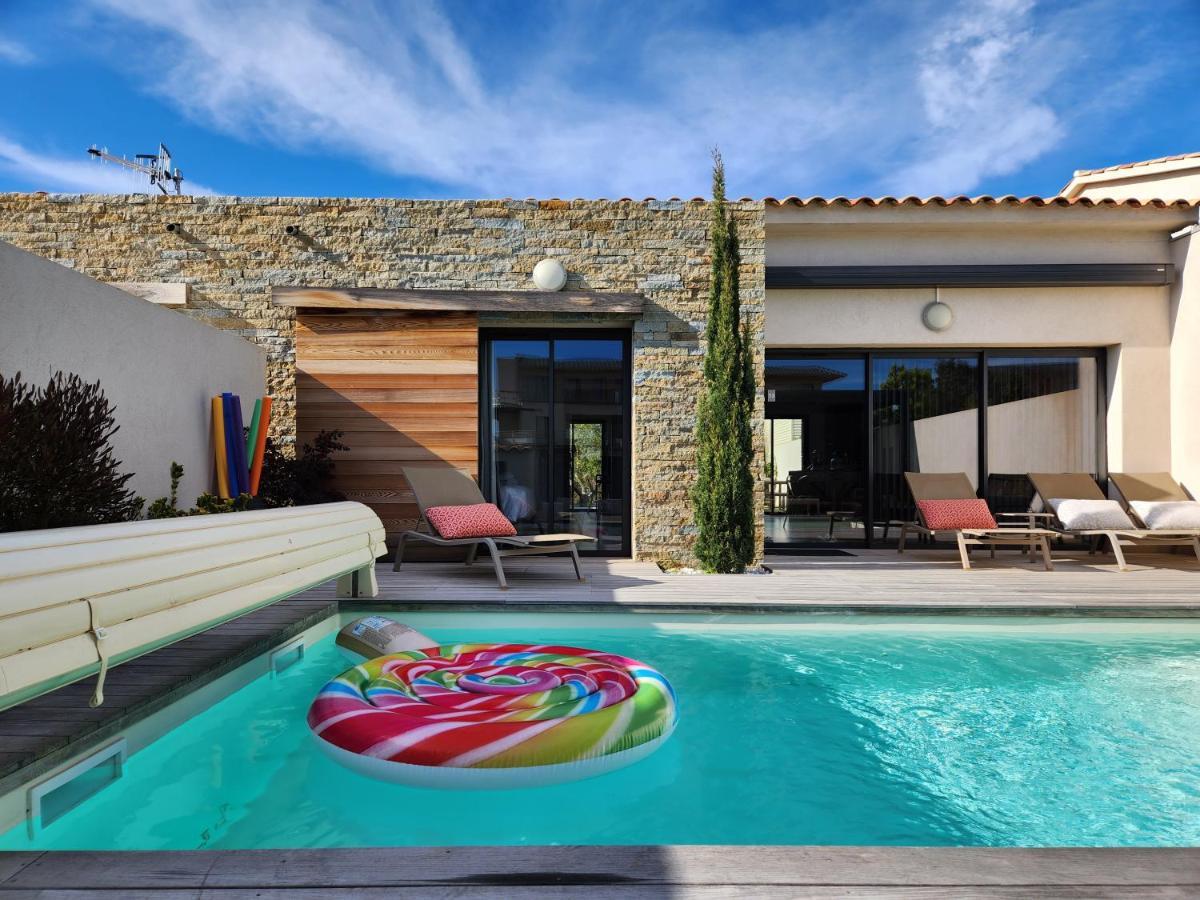 Villa Home Holiday A Cala Rossa レクシ エクステリア 写真