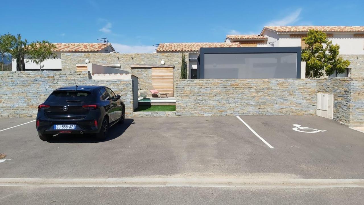 Villa Home Holiday A Cala Rossa レクシ エクステリア 写真